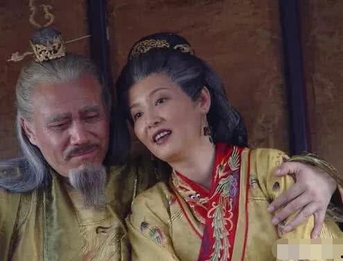 掌事宫女吃瓜,掌事宫女揭秘宫廷秘闻